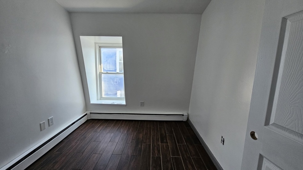 90 Timson St unit 3, Lynn, MA 01902 - photo 1