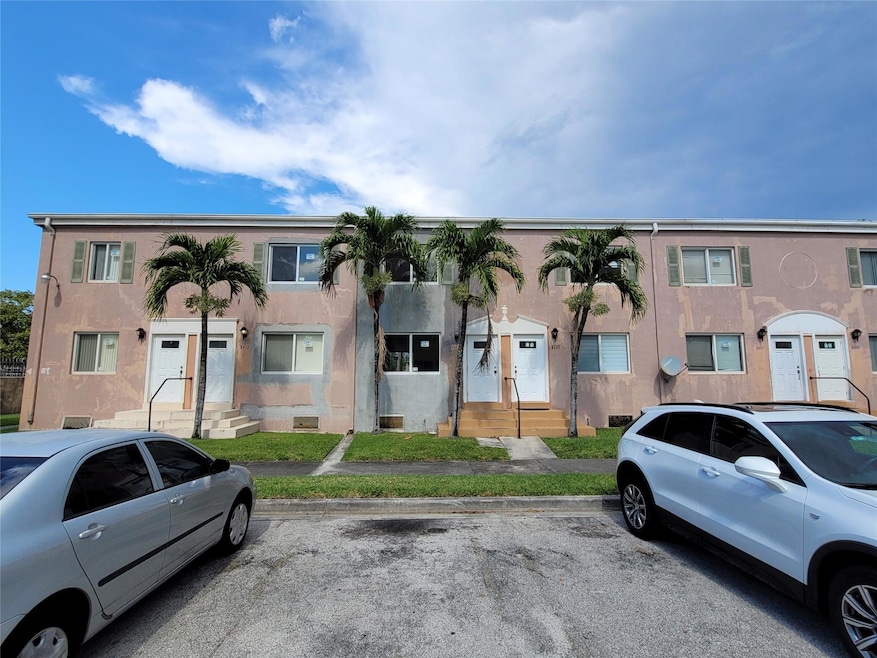 For Sale $225,000 • Co-Listing Agent