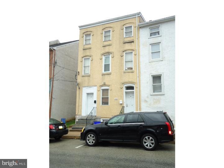 358 E Hector St unit 1ST FL, Conshohocken, PA 19428 - photo 1