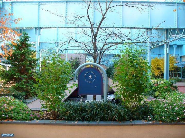 7 N Columbus Blvd unit 105, Philadelphia, PA 19106 - photo 1