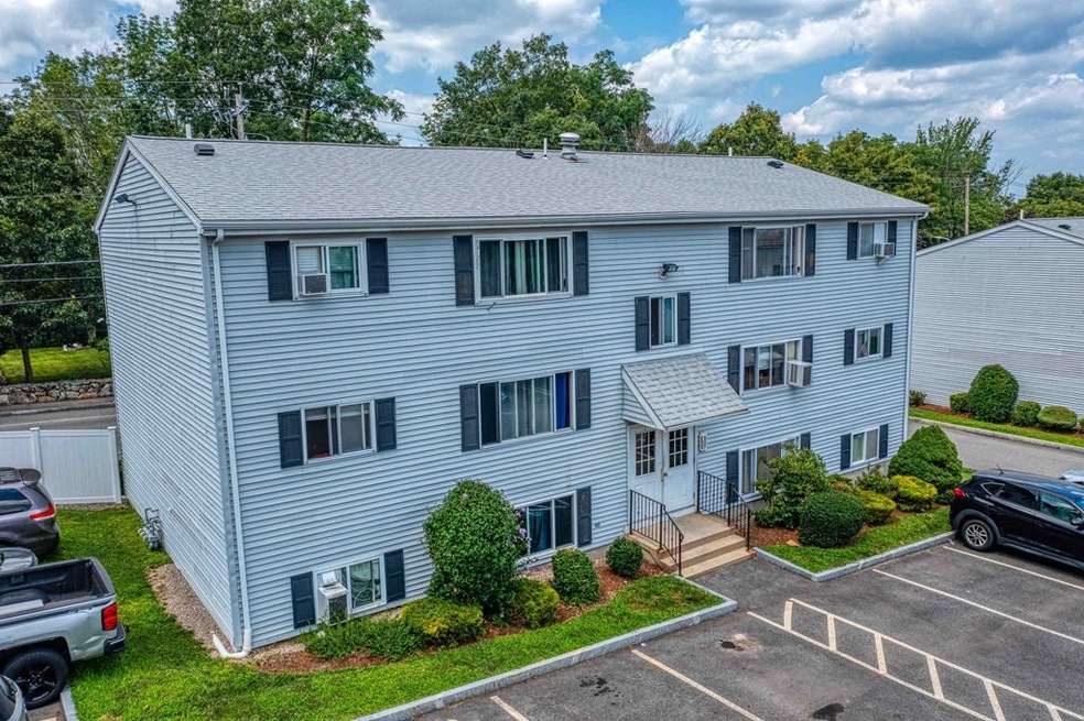 5455 N Main St unit 1E, Fall River, MA 02720 - photo 1