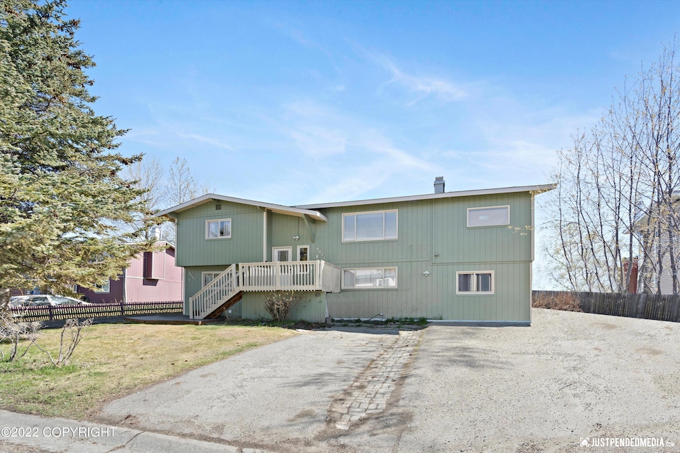 9021 Lance Circle, Anchorage, AK 99502