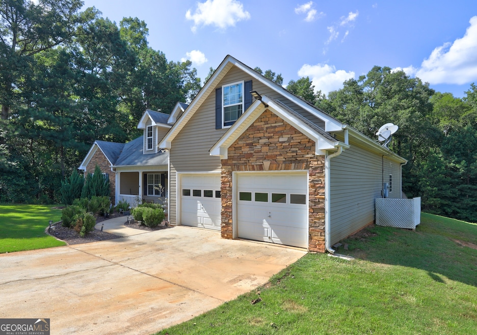 160 Aaron Ct, Forsyth, GA 31029 - photo 1