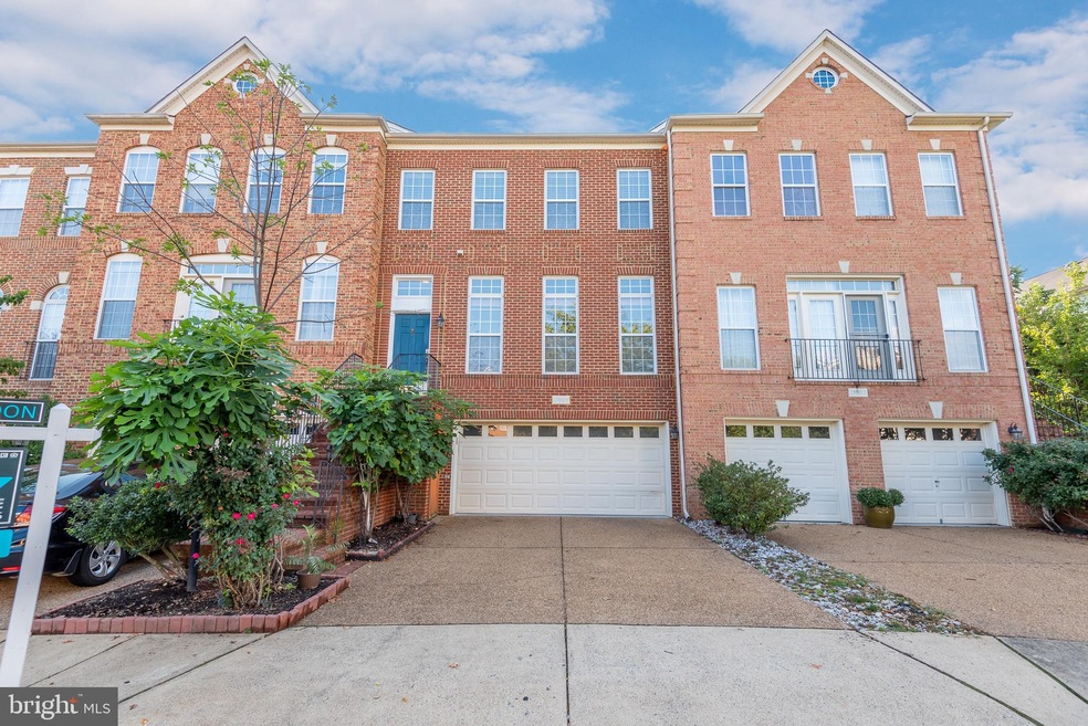 21895 Sweet Bay Terrace, Broadlands, VA 20148 - photo 1