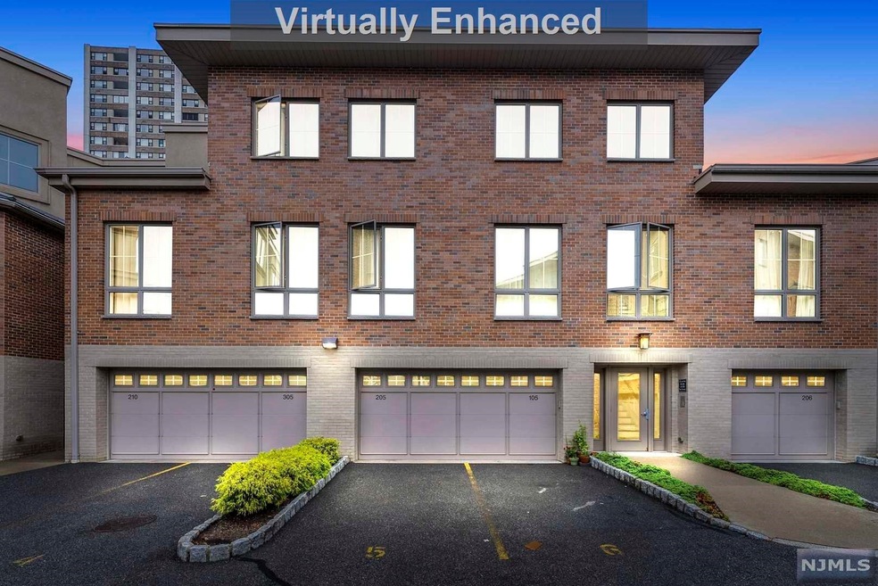 Sold $480,000 • Co-Listing Agent