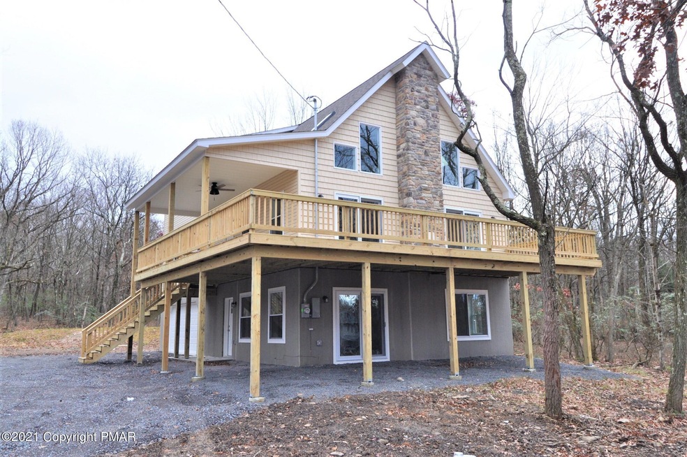 228 Mountain View Dr, Jim Thorpe, PA 18229 - photo 1