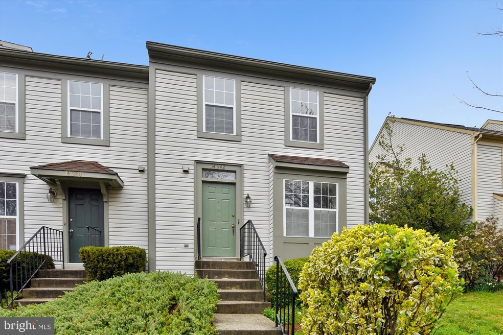 14342 Beaker Ct, Burtonsville, MD 20866 - photo 1