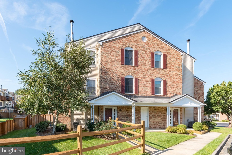 4055 Chetham Way, Woodbridge, VA 22192 - photo 1