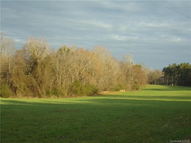 Beautiful farmed area located on Gene Blakeney Rd.