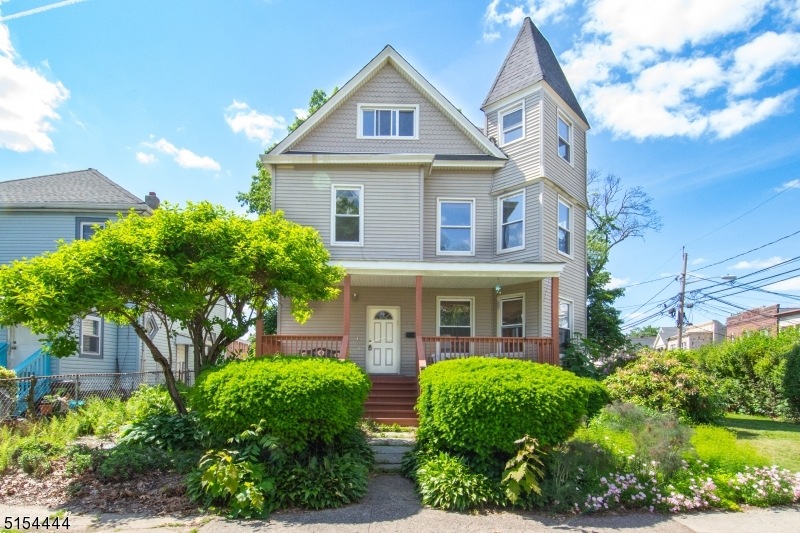 100 Albion St, Passaic, NJ 07055 - photo 1