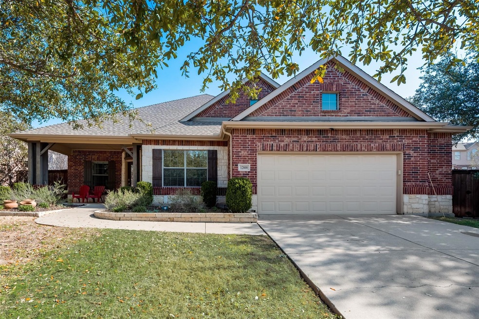 Beautiful curb appeal.