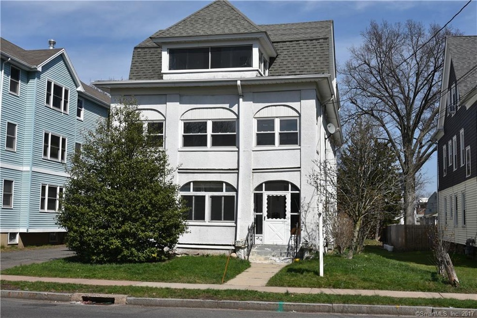 214 S Quaker Lane Ln S, West Hartford, CT 06119 - photo 1