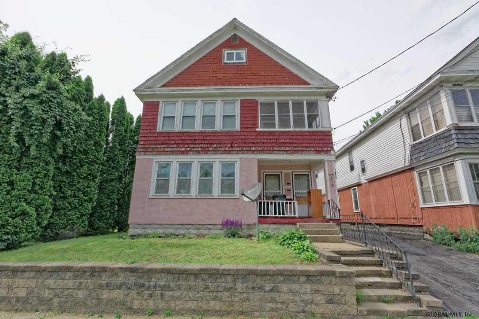 312 1st St, Schenectady, NY 12302 - photo 1