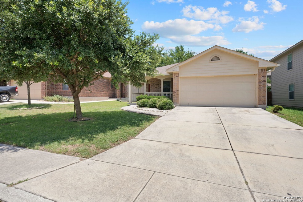 10819 Canter Spur, San Antonio, TX 78254 - photo 1