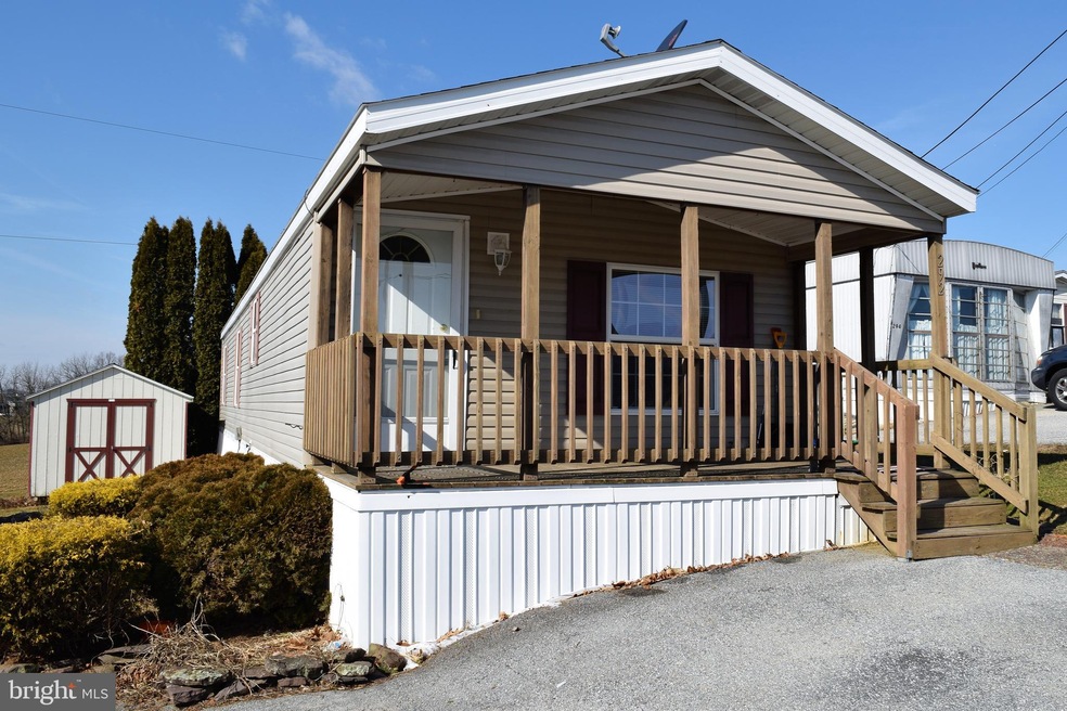 292 Pfautz Hill Rd, Stevens, PA 17578 - photo 1