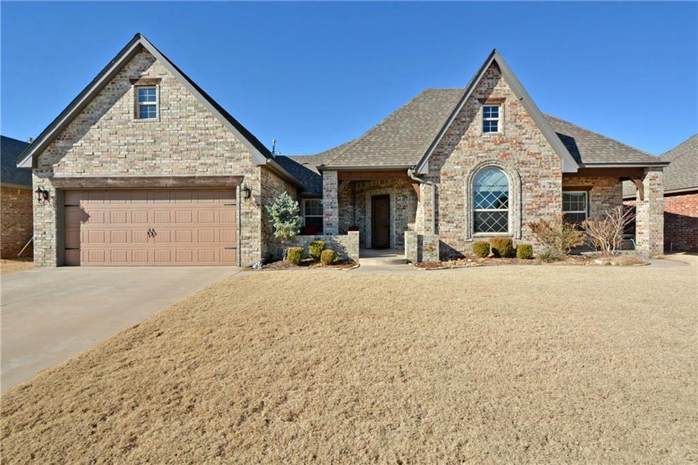 17509 Sparrowhawk Ln, Edmond, OK 73012 - photo 1