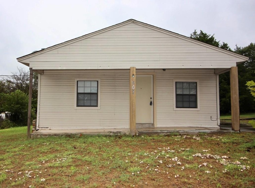 507 Edna St, Weatherford, TX 76086 - photo 1