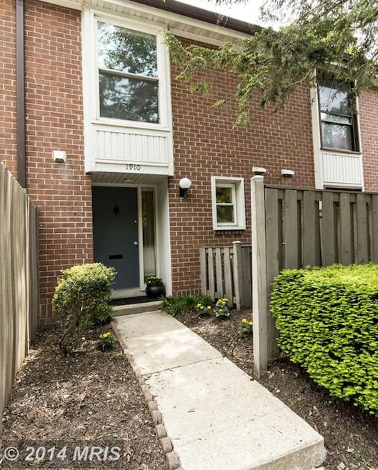 1910 Greenhaven Dr, Baltimore, MD 21209 - photo 1