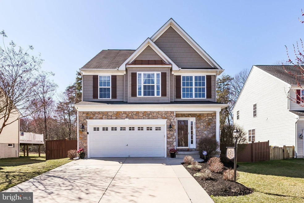 8025 Flora Ln, Pasadena, MD 21122 - photo 1