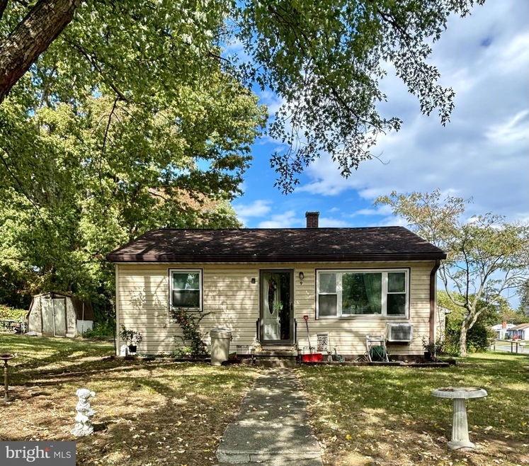 9 Oak Ct, Annapolis, MD 21401 - photo 1