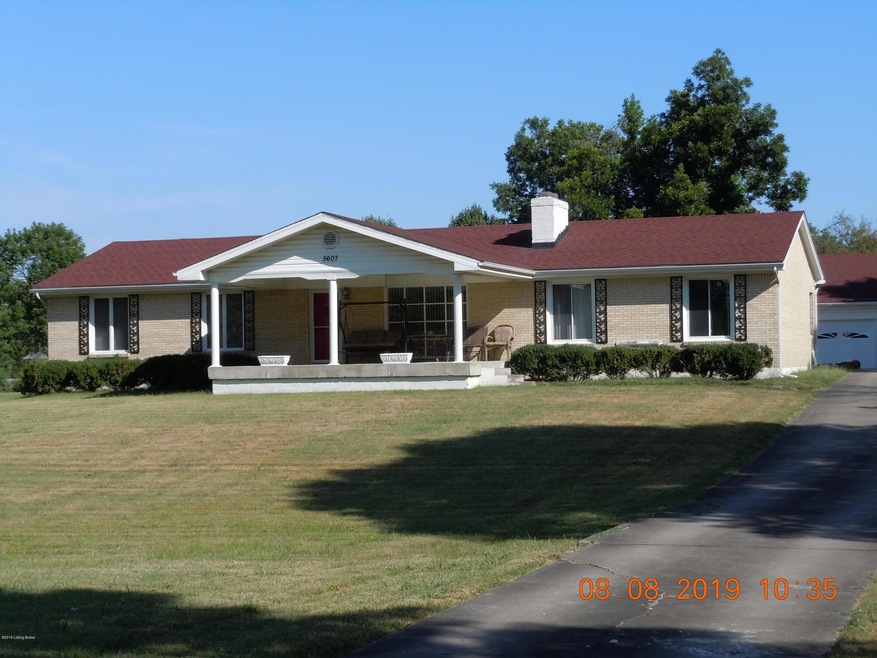 5607 E Manslick Rd, Louisville, KY 40219 - photo 1