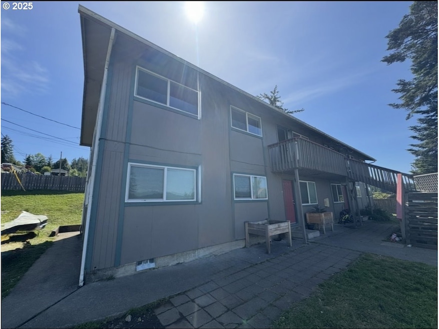 1861 View St, Myrtle Point, OR 97458 - photo 1