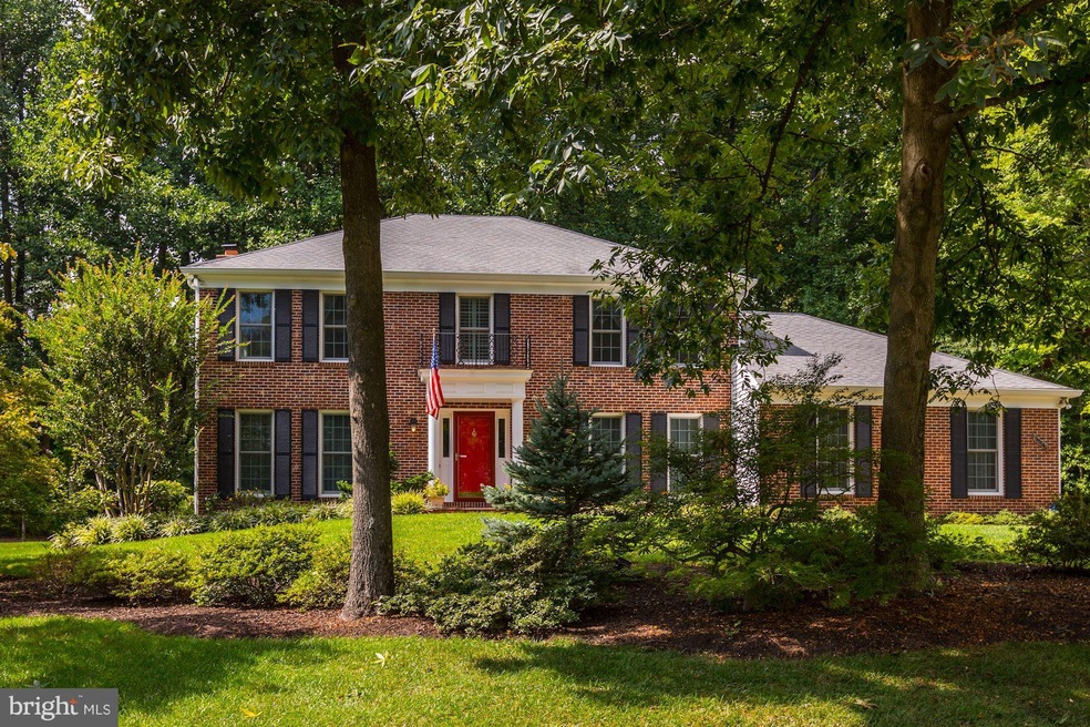 9705 S Park Cir, Fairfax Station, VA 22039 - photo 1