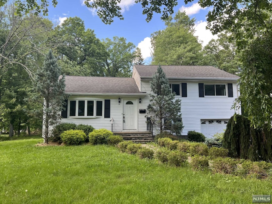 16 Bryant Dr, Livingston, NJ 07039 - photo 1