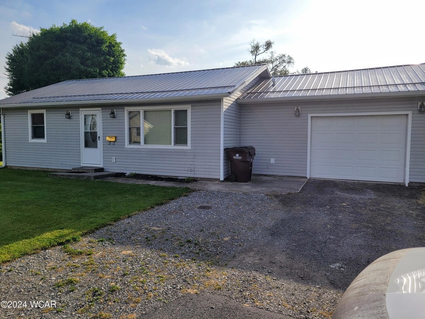 569 N Johnson St, Ada, OH 45810 - photo 1