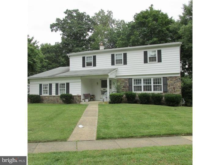 173 Floral Dr, Morrisville, PA 19067 - photo 1