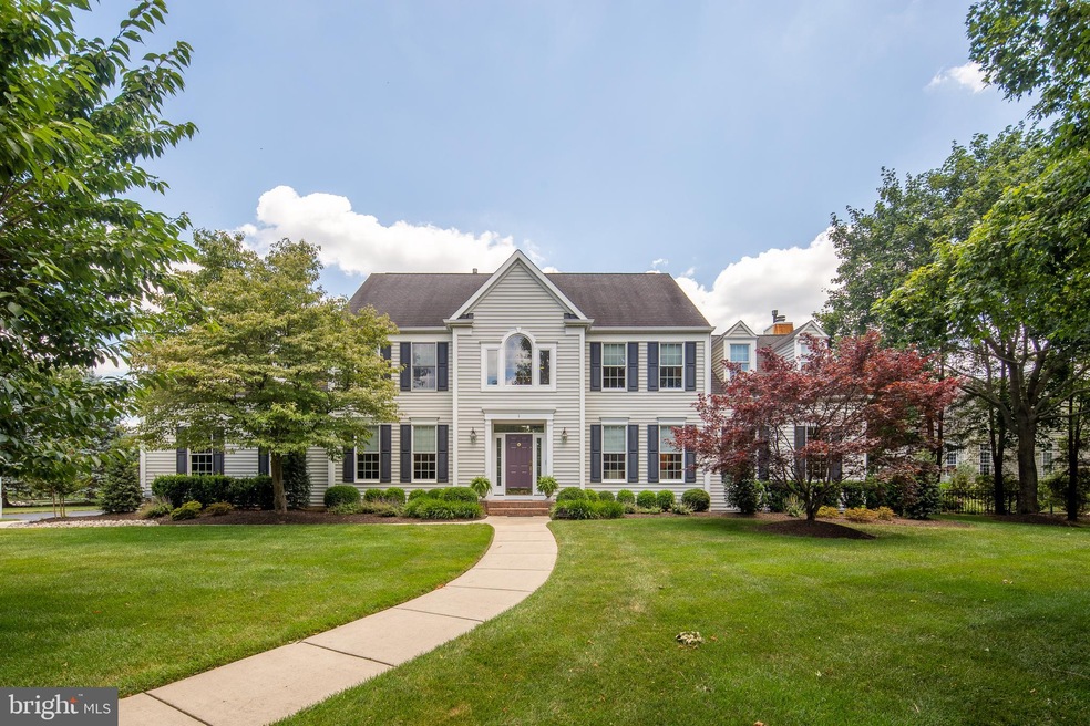 1 Sunset Ct, Moorestown, NJ 08057 - photo 1