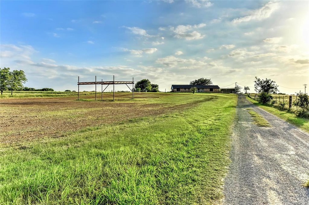 5792 N State Highway 289, Sherman, TX 75092 - photo 1