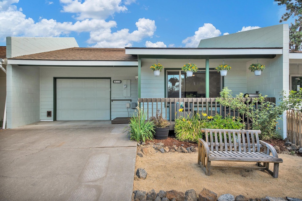 838SEStratfordCt-21
