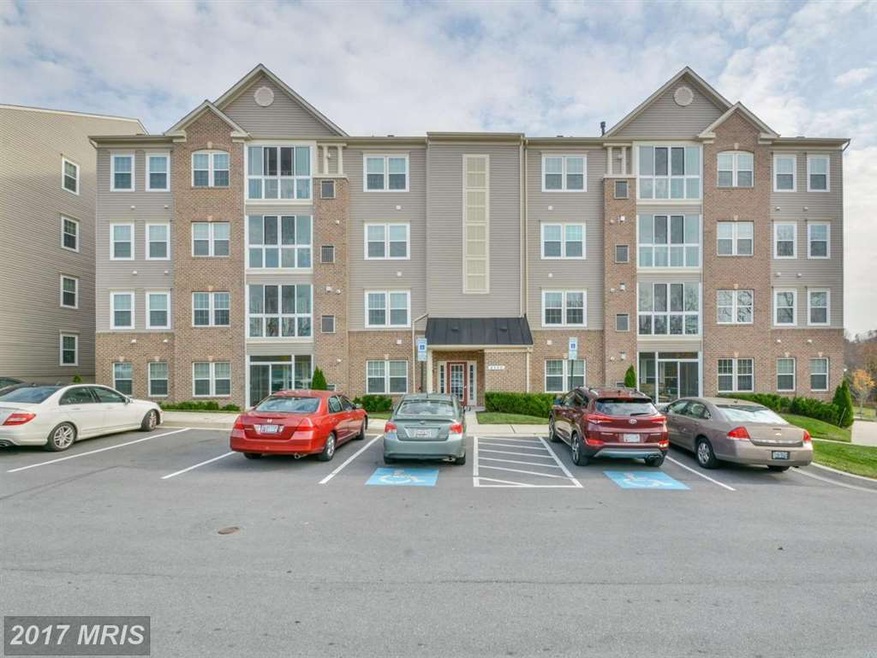 8490 Ice Crystal Dr unit R, Laurel, MD 20723 - photo 1