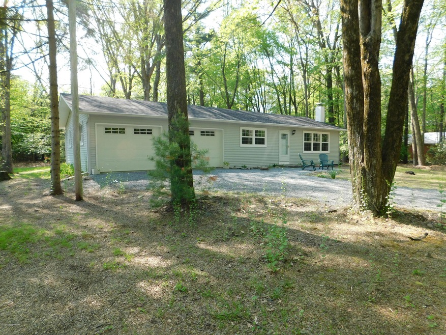 223 Bird Ln, Kunkletown, PA 18058 - photo 1