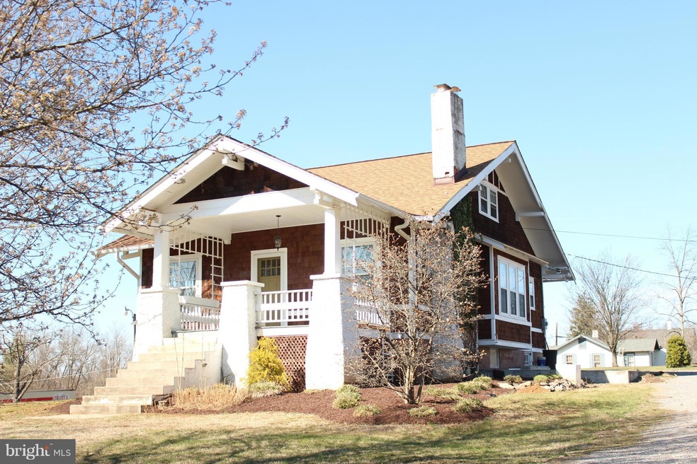 22 Upper Rd, Martinsburg, WV 25404 - photo 1