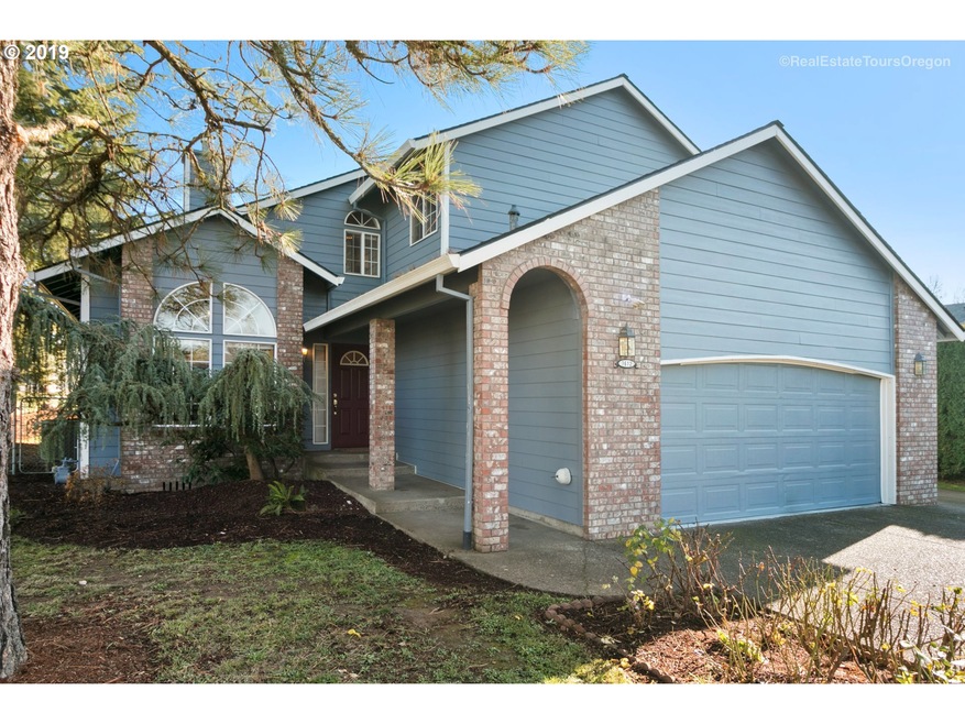 1612 N Main St, Newberg, OR 97132 - photo 1