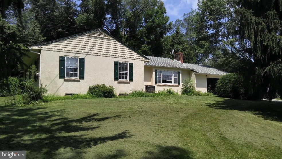 1069 Wawaset Rd, Kennett Square, PA 19348 - photo 1