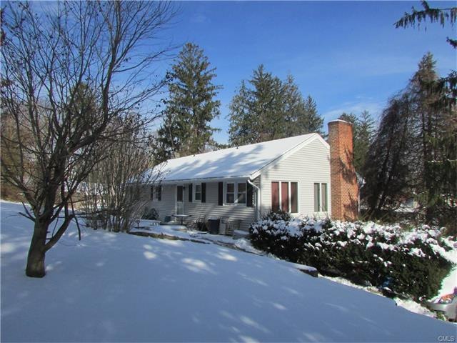 713 Bronson Rd, Southport, CT 06890 - photo 1