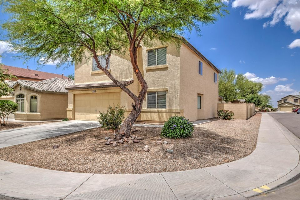 Awesome corner lot