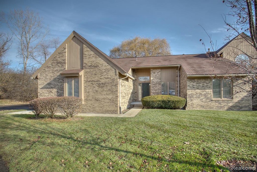 Welcome to 6610 Westbrooke Ct.