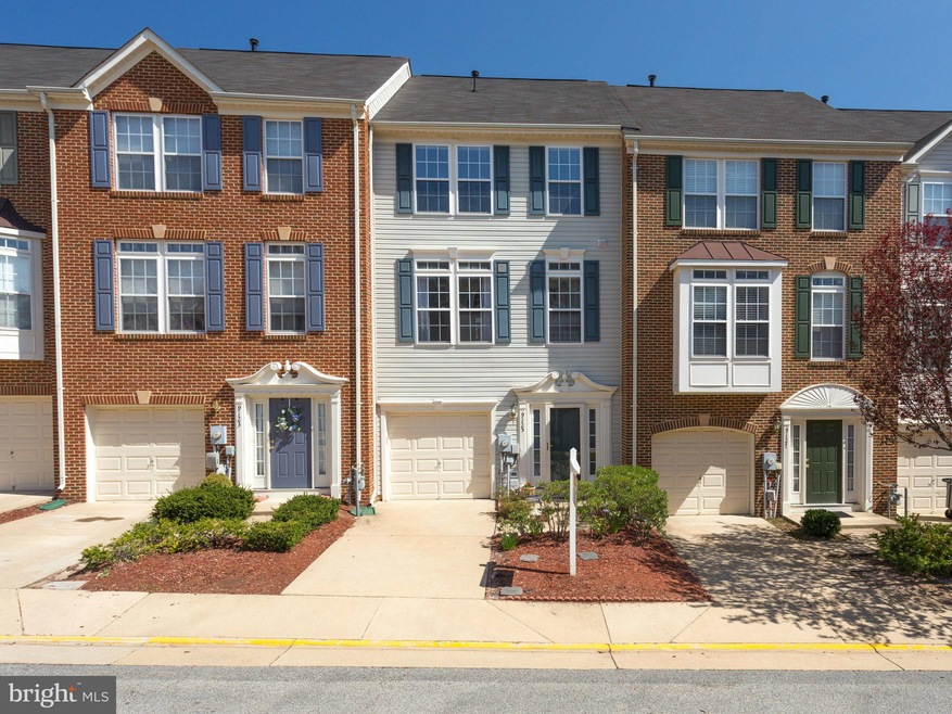 9125 Aventon Ct, Lorton, VA 22079 - photo 1
