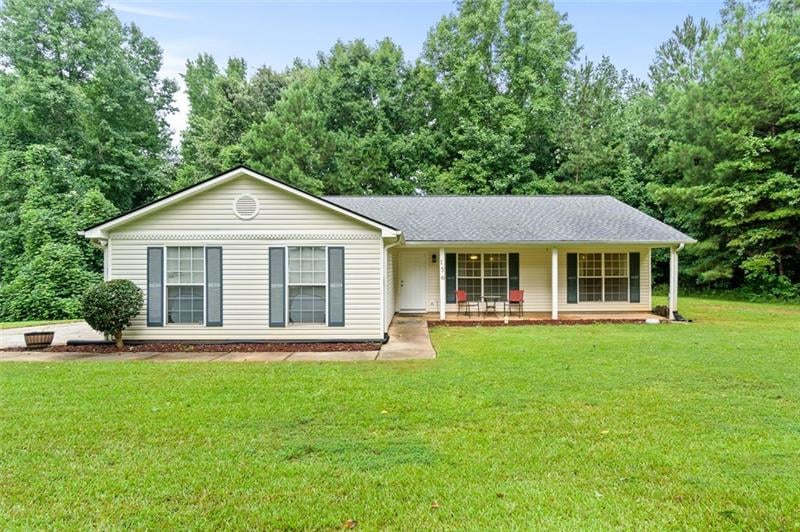 156 Melinda Dr, Stockbridge, GA 30281 - photo 1