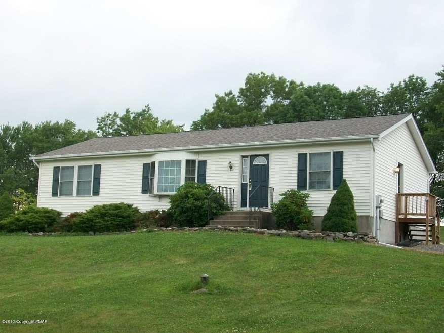 2748 Rising Hill Dr, Saylorsburg, PA 18353 - photo 1