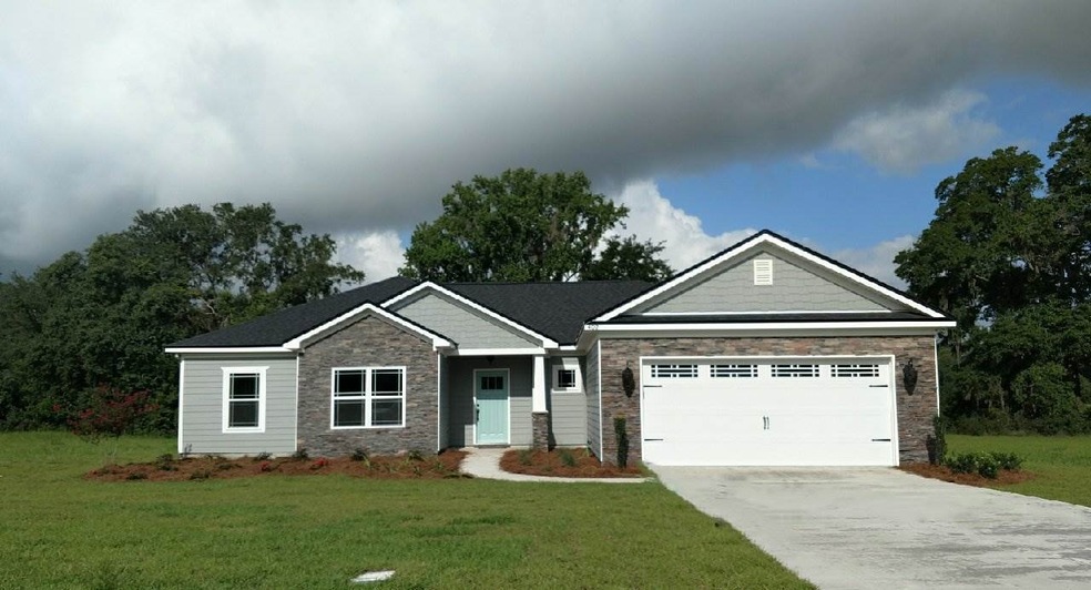 402 Tillis Ln, Crawfordville, FL 32327 - photo 1