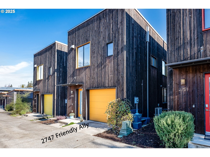 2747 Friendly Aly, Eugene, OR 97405 - photo 1