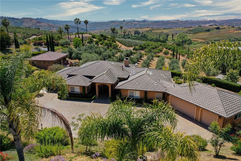 9750 Adams Ct, Escondido, CA 92026 - photo 1