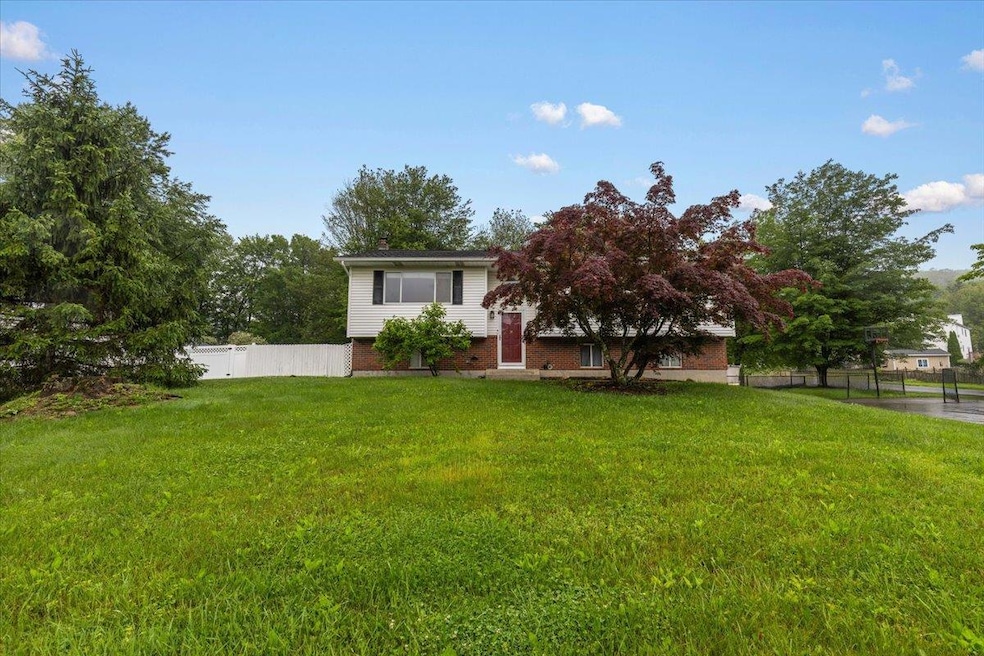 Sold $430,000 • Co-Listing Agent