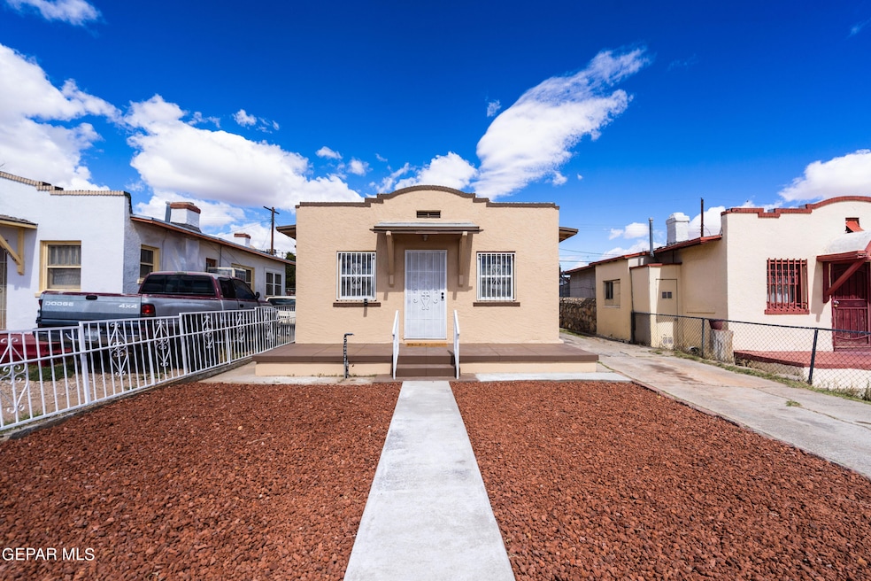 3209 Morehead Ave, El Paso, TX 79930 - photo 1