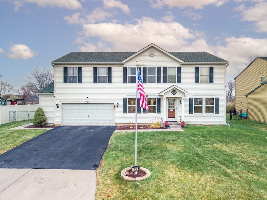1206 Kennedy Dr, Kirkland, IL 60146 - photo 1